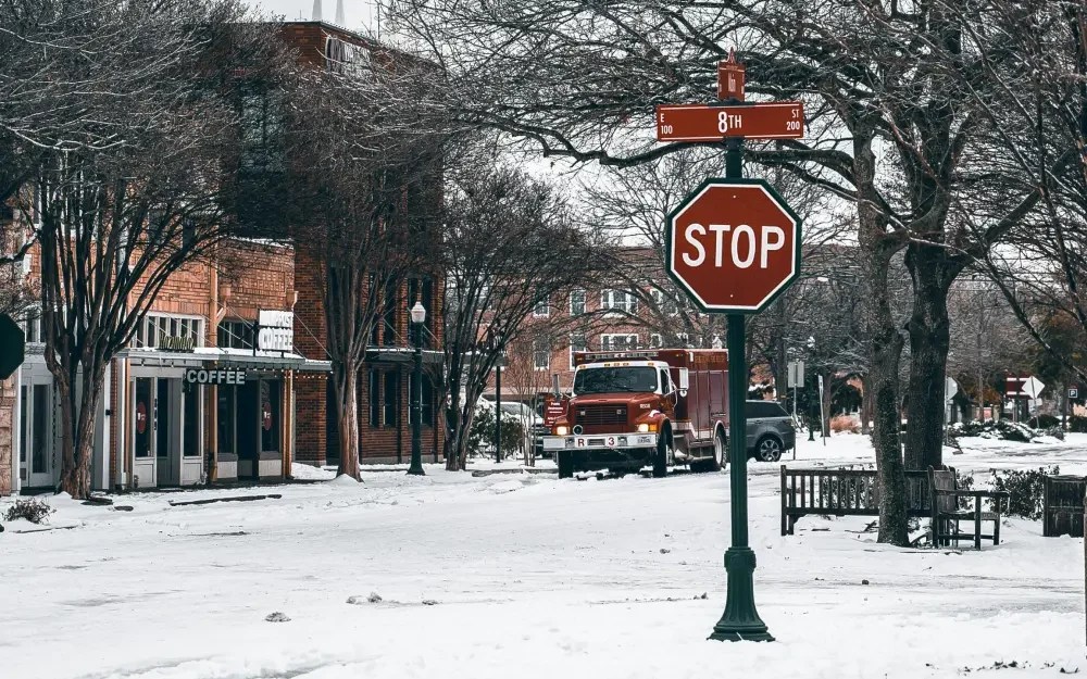 How to Drive in Snow Winter Driving Safety Tips