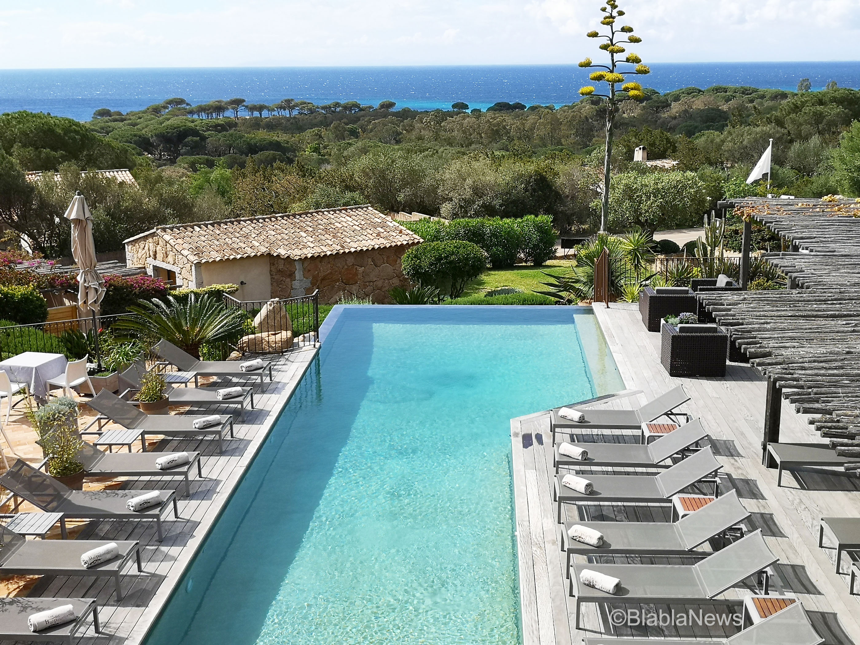 Les Bergeries de Palombaggia Hotel Restaurant Corsica Lifestyle