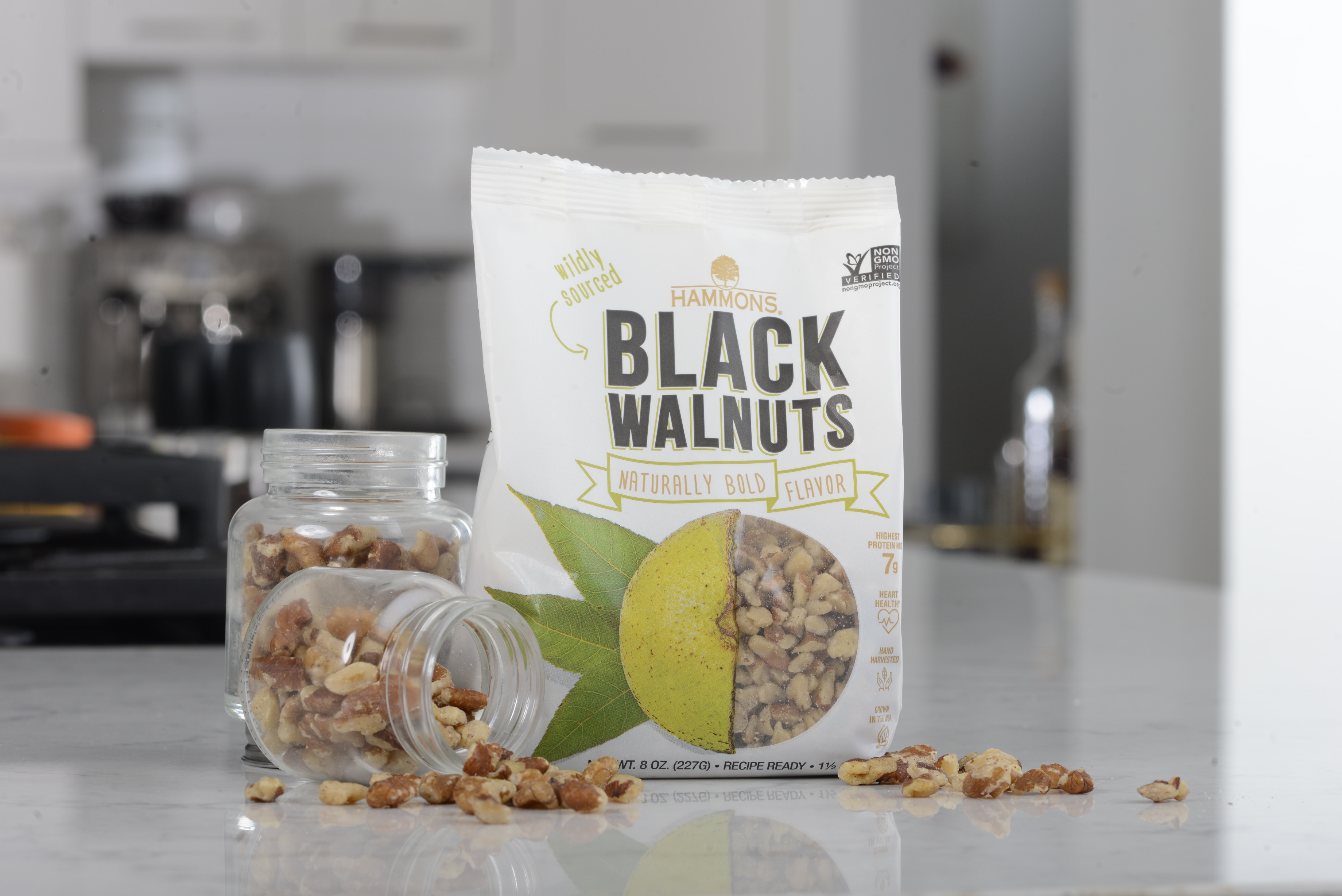 THP_6863 Hammons Black Walnuts