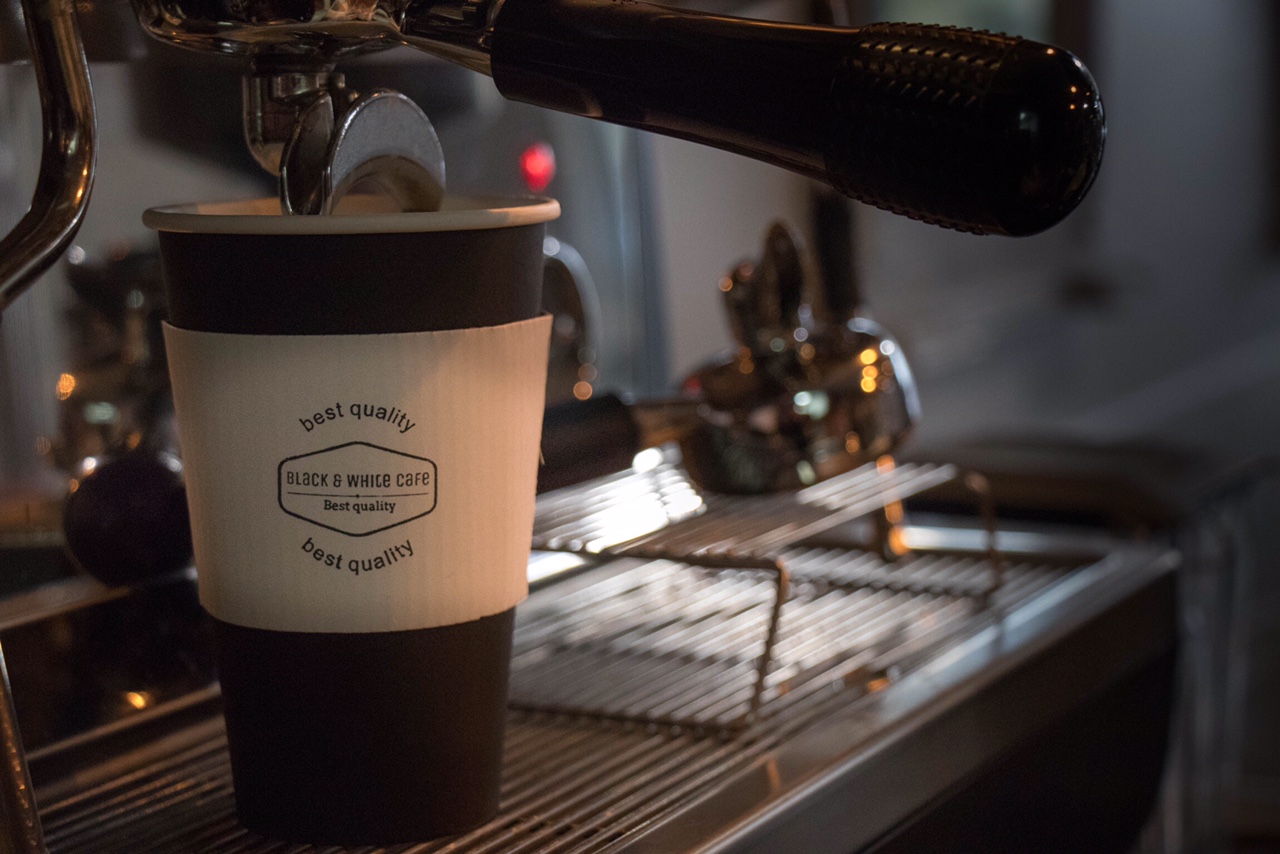 Black and White Cafe