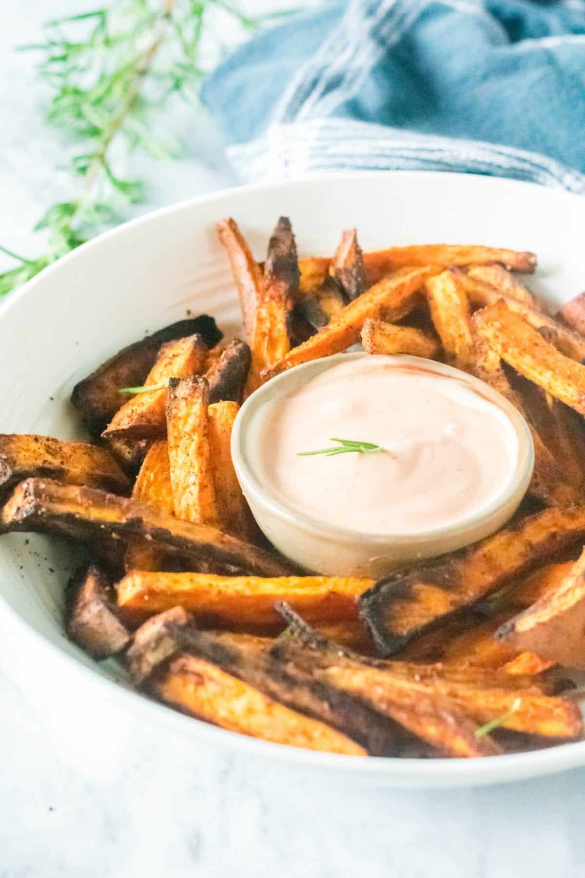 Air Fryer Sweet Potato Fries CRISPY fries with dipping sauce!