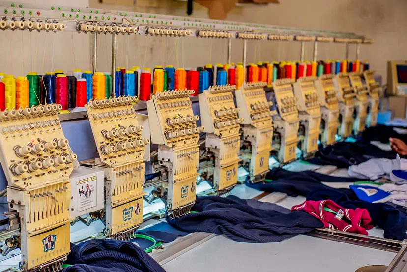 EMBROIDERY VS SCREEN PRINTING Black Berry Uniforms