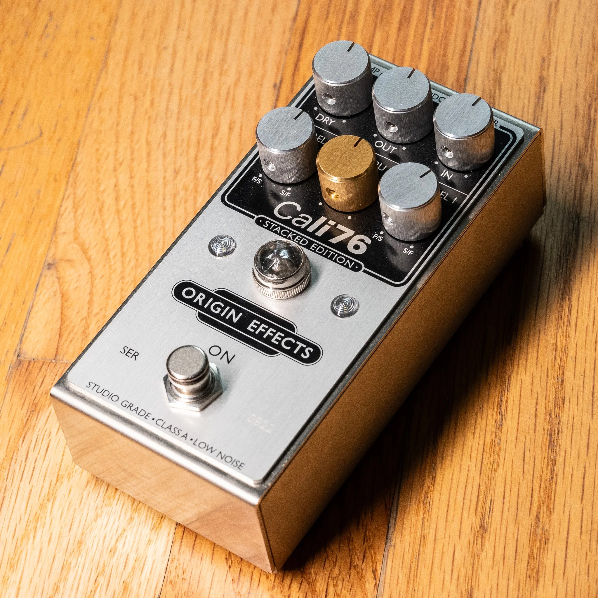 Origin Effects Cali76 Stacked Edition USED w/ Box – Black Bobbin