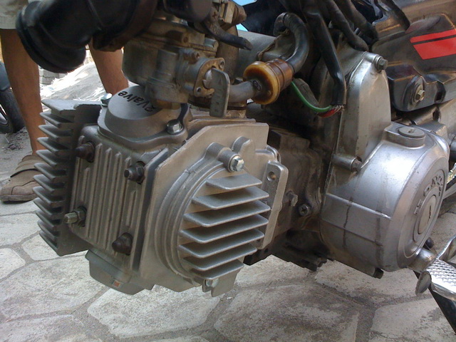 Dan akhirnya terpasang juga!!! Honda XL125 replica