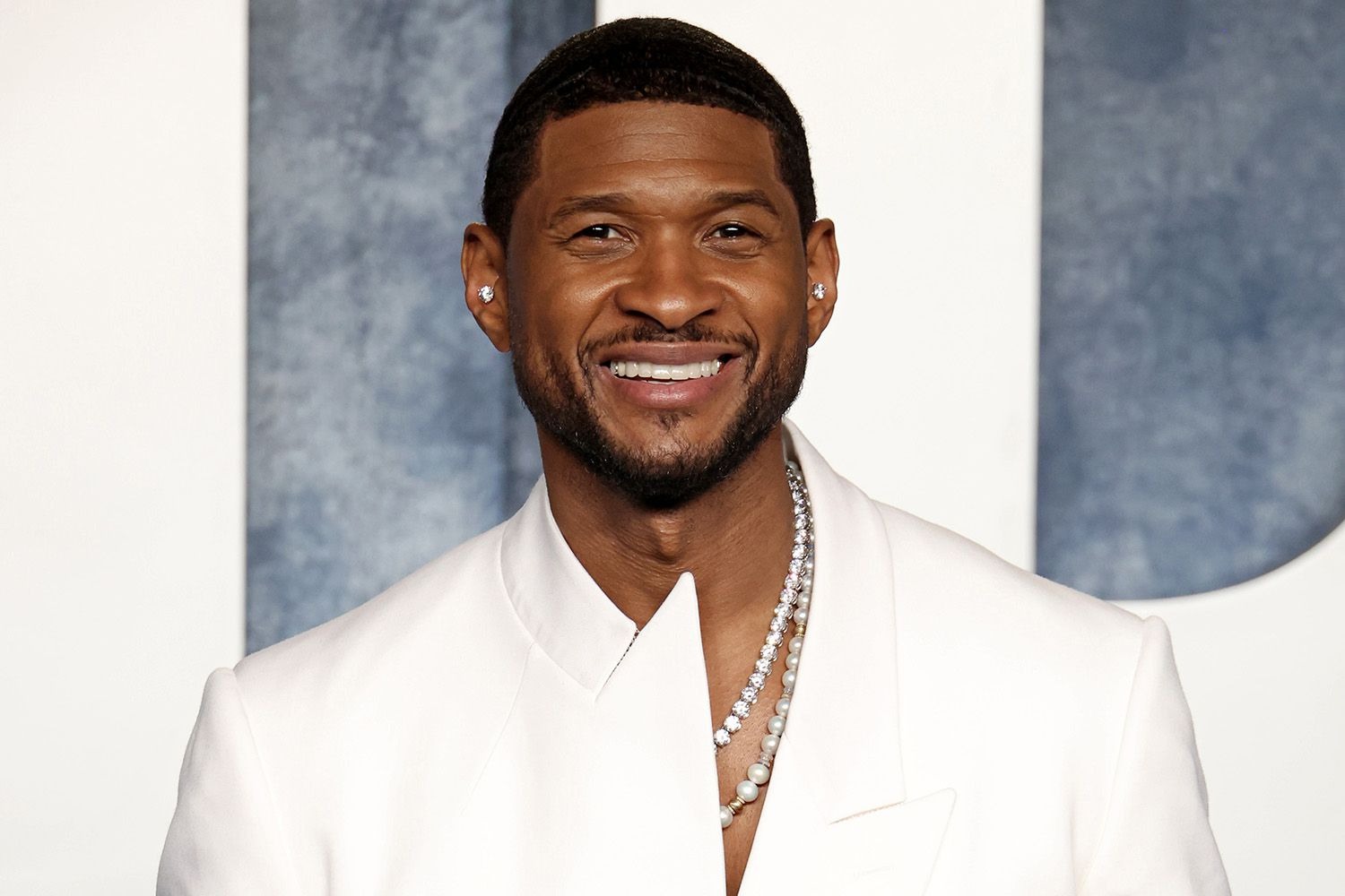 Usher Explains How He Became 'The Last Showman'