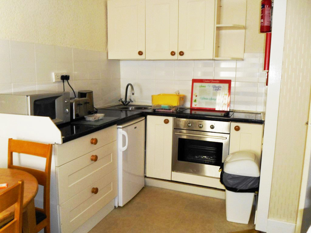 Hollywood Apartments Blackpool Self Catering