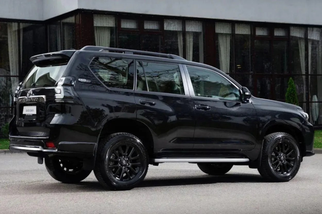 Toyota Prado 2021 Black Rent a Car & Transport