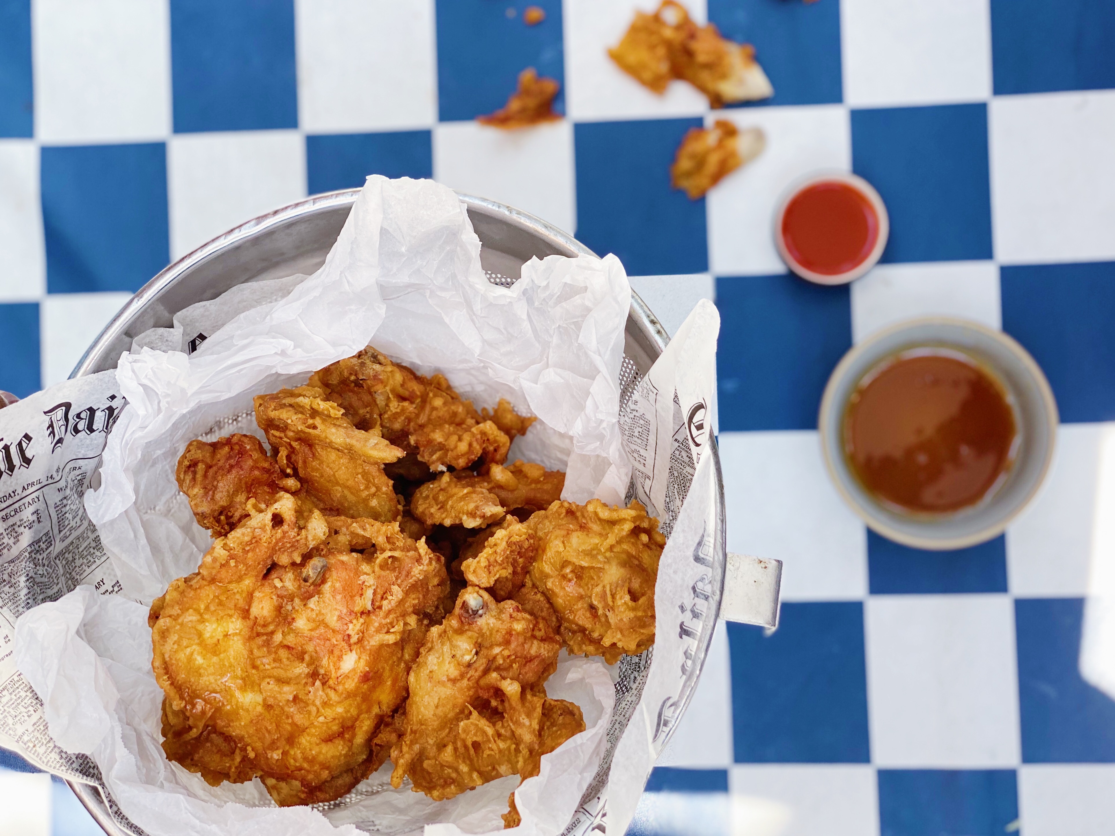 Honey’s Kettle Fried Chicken features American cuisine in Culver City