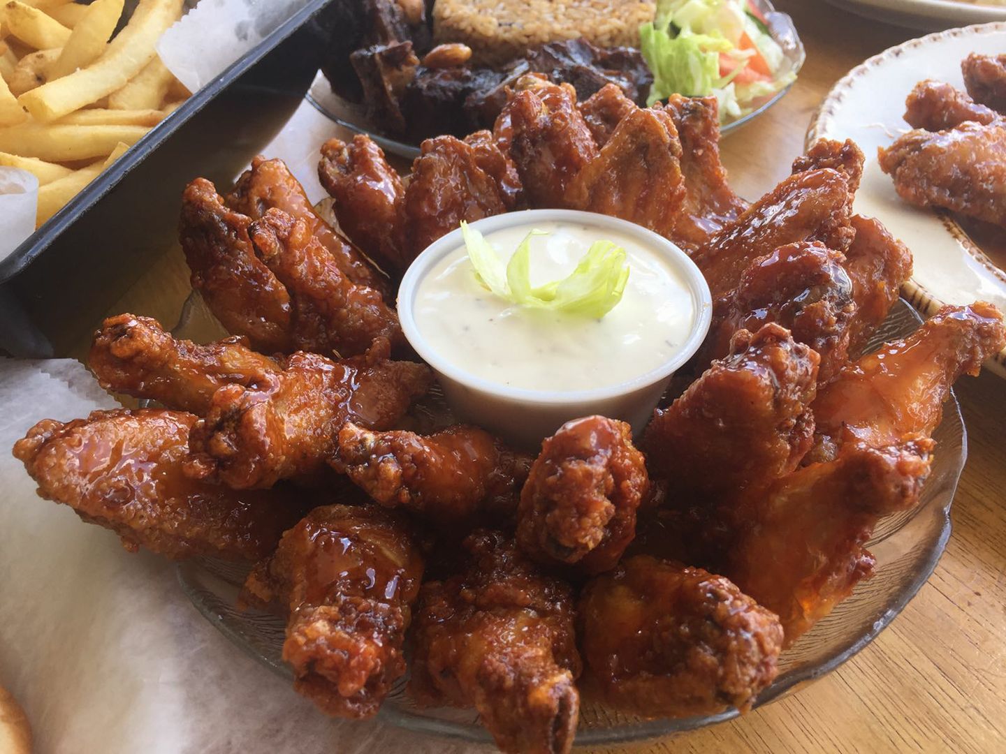 Perry Wings Plus features American cuisine in Westview, Florida
