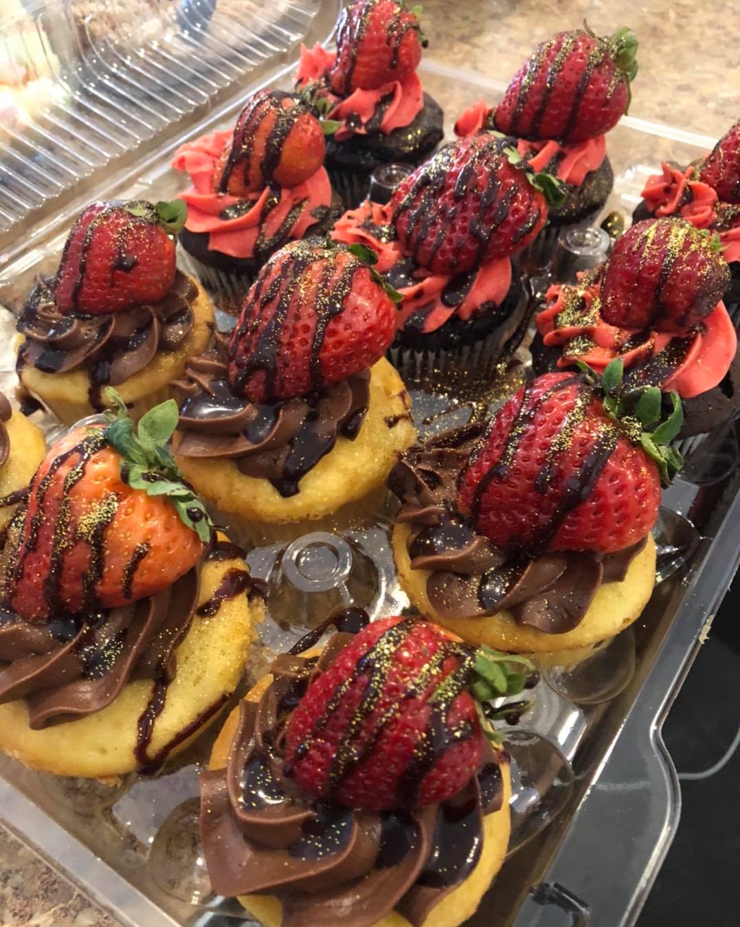 Cupcake Cutie Etc. features Bakery & Dessert Sh cuisine in Memphis