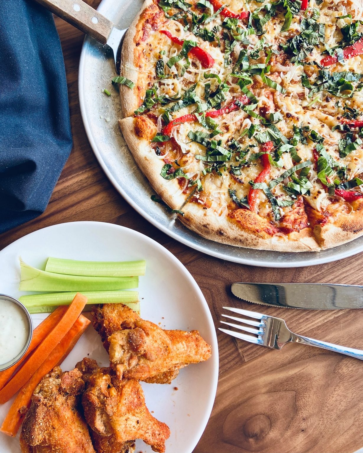 Matchbox Bethesda features American cuisine in bethesda, Maryland