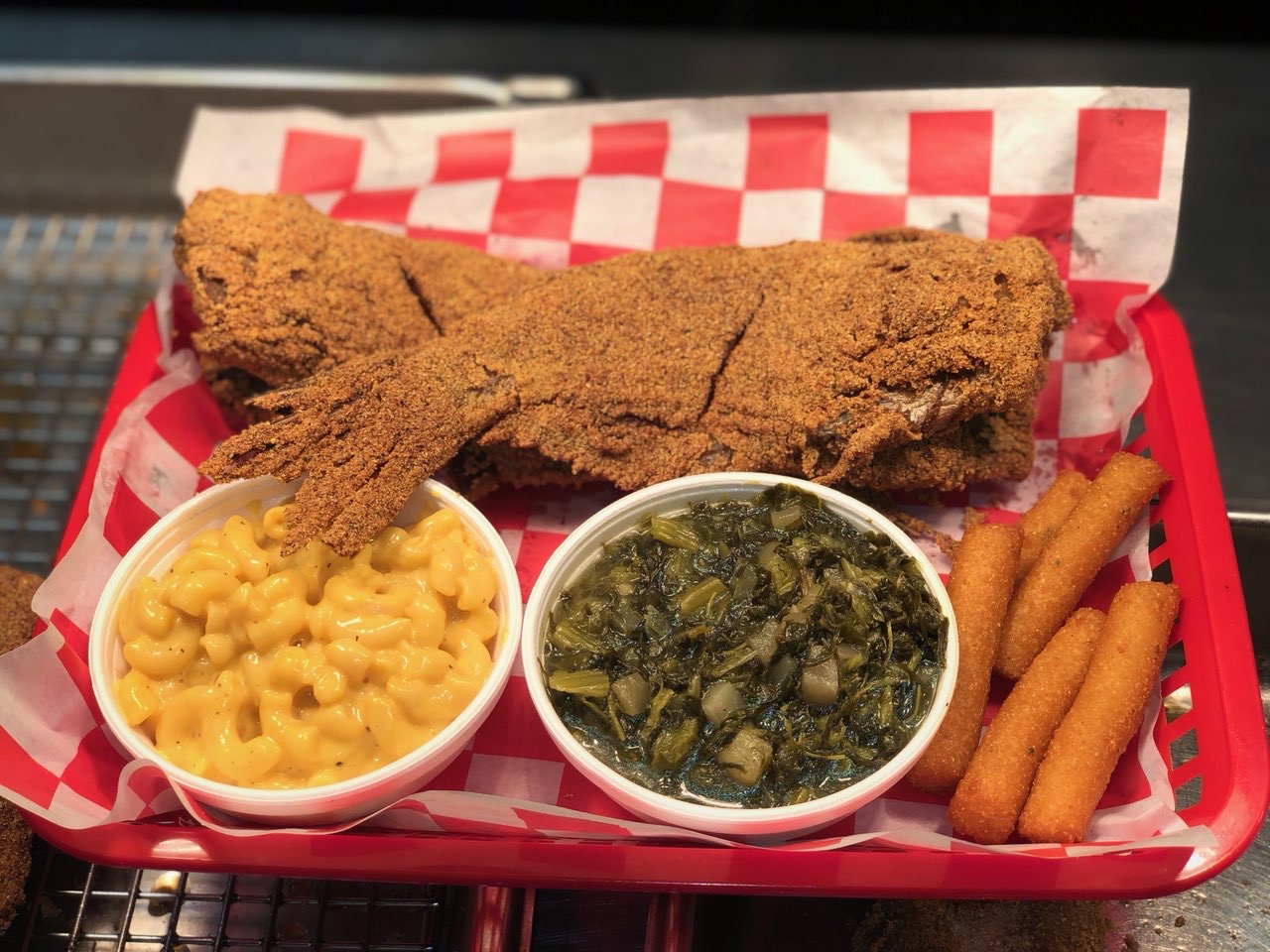 Belzoni’s Catfish Cafe features Southern cuisine in White Settlement, Texas