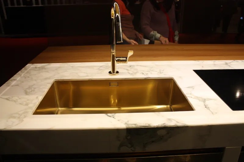 Top 15 Best Gold Kitchen Sink Reviews & Comparison 2023
