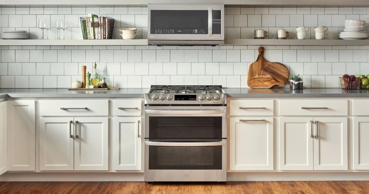 Top 5 Best Professional Gas Ranges Reviews 2023