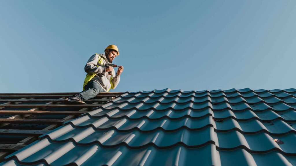 Roofing Contractor Insurance Black's Insurance