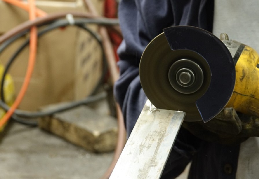 How To Cut Aluminum Angle 5 Helpful Steps & Best Guide