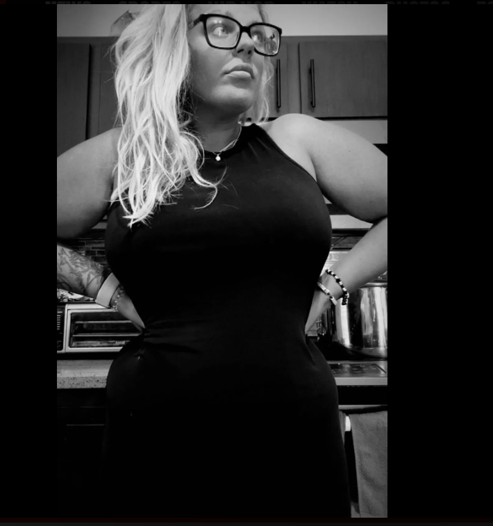 Married Brittany Fortinberry Who Requested “Group Sex” From Teenage