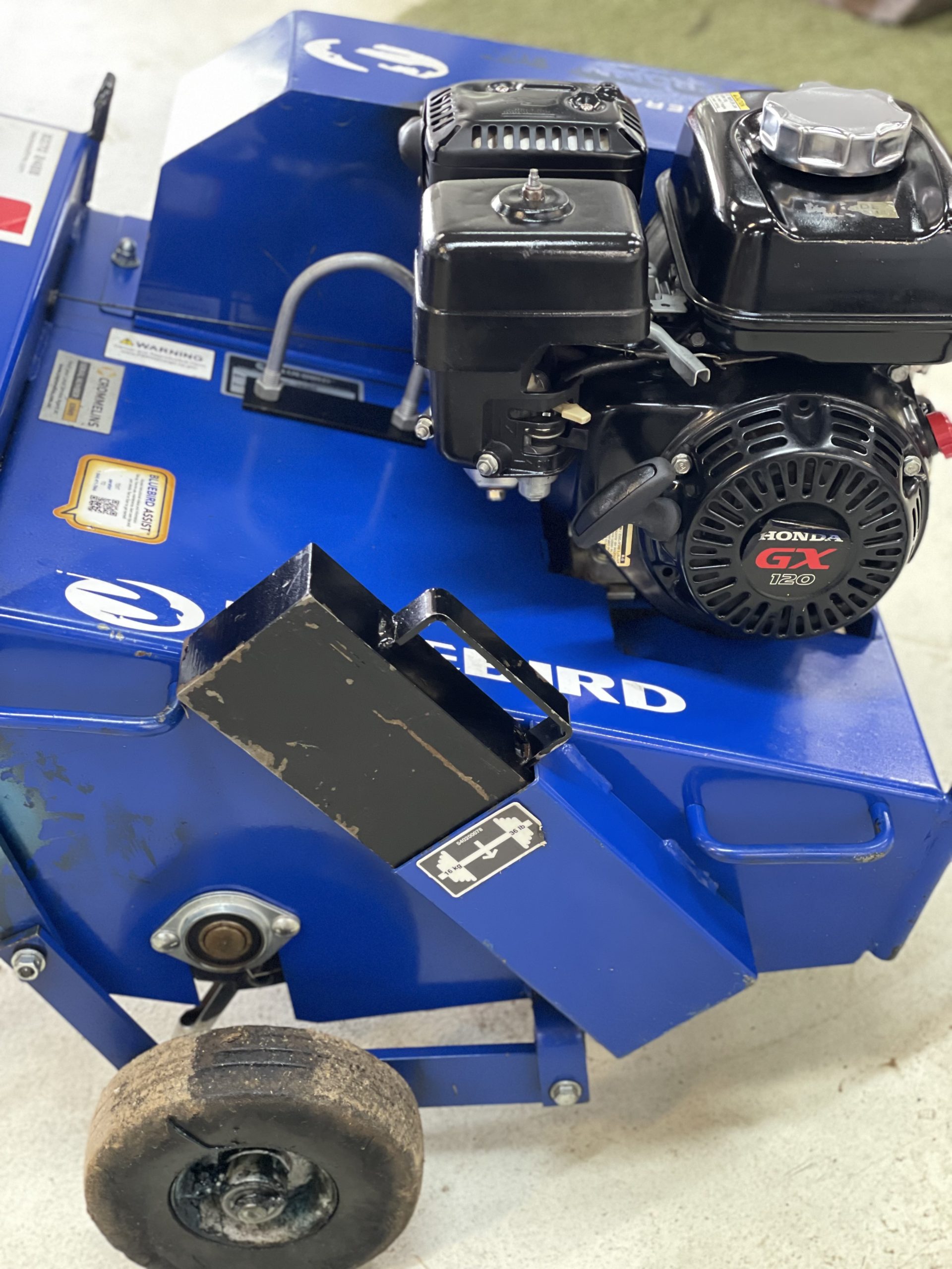 Lawn Corer (Petrol) Blackwood Hire