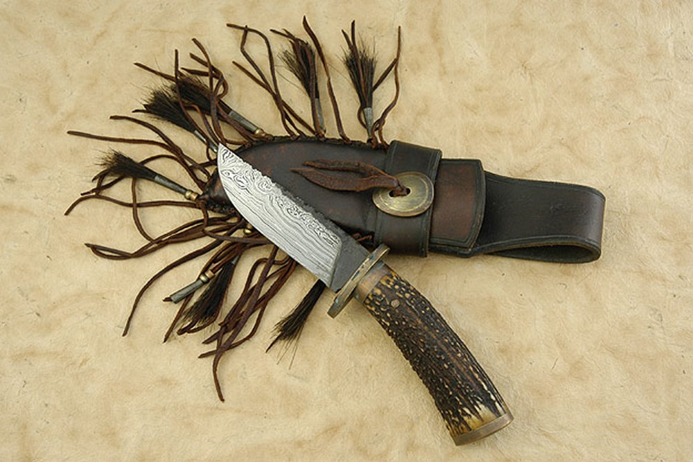 BladeGallery Fine handmade custom knives, art knives, swords, daggers