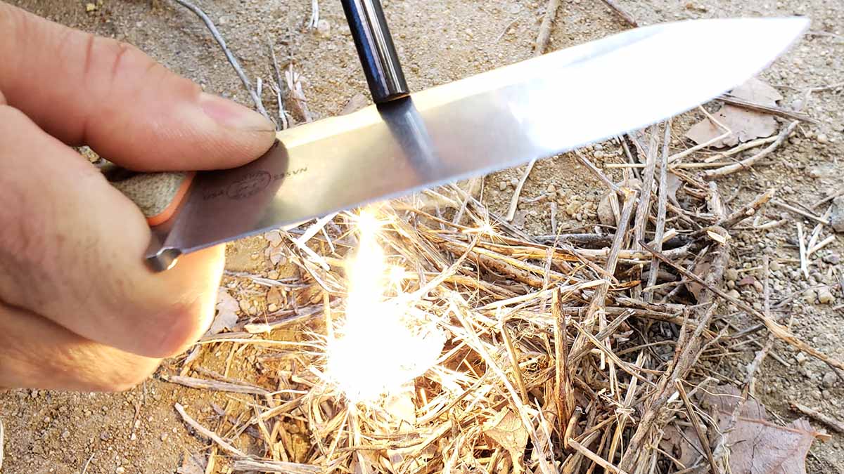 Blades Designed To Spark A Flame Pocket Knife Info
