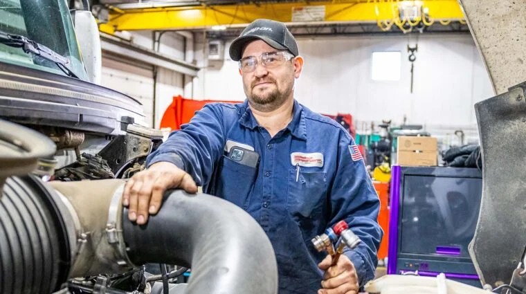 Truck Air Conditioning Repair | Blaine Brothers