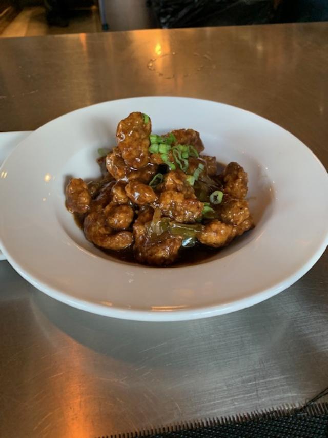 21 BLAINE'S RESTAURANT REPORT