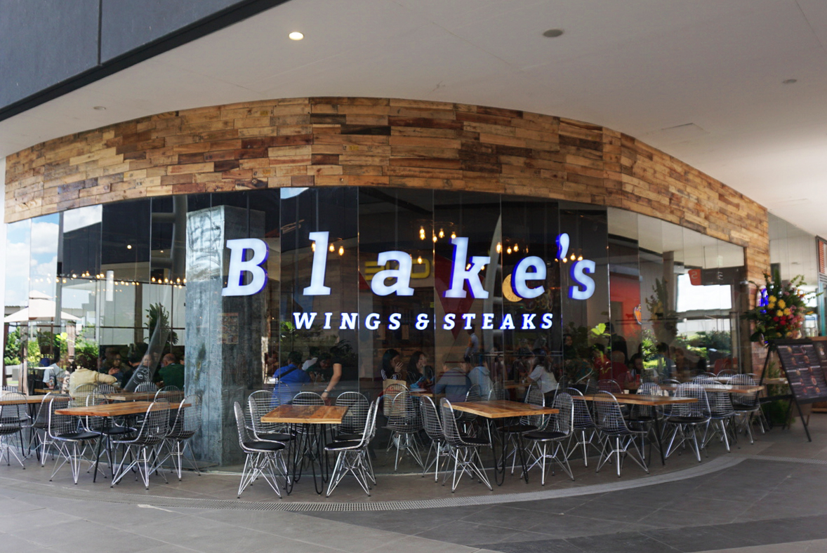 Branches Blake's Wings & Steaks
