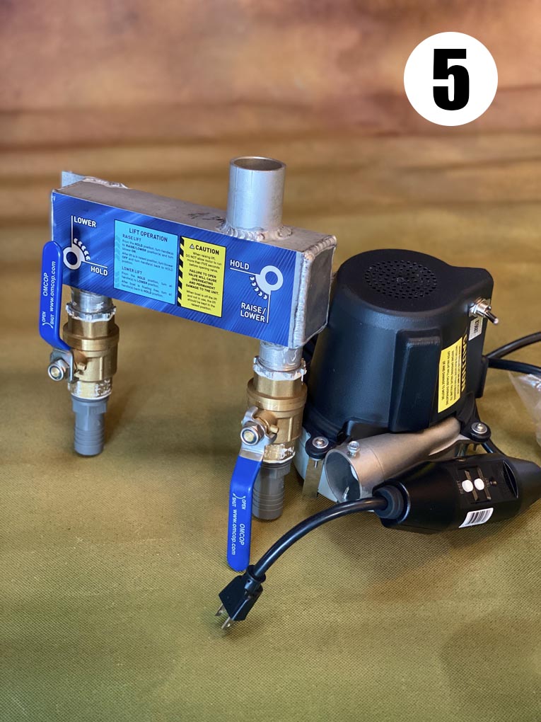 Photo Gallery Blake's Econo Lift