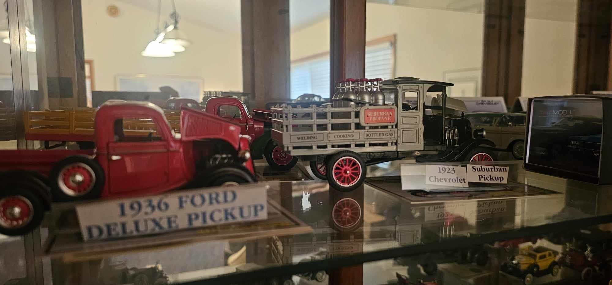 B. Langston's presents Eclectic Mandarin Estate Sale Langston's