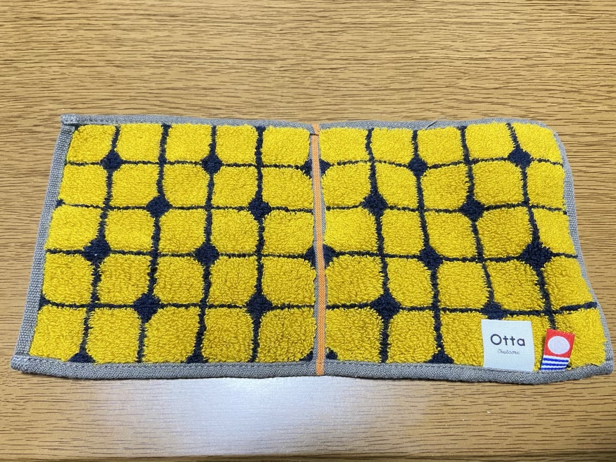 ハーフタオルハンカチ「Otta」を紹介！特にメンズにおすすめ！