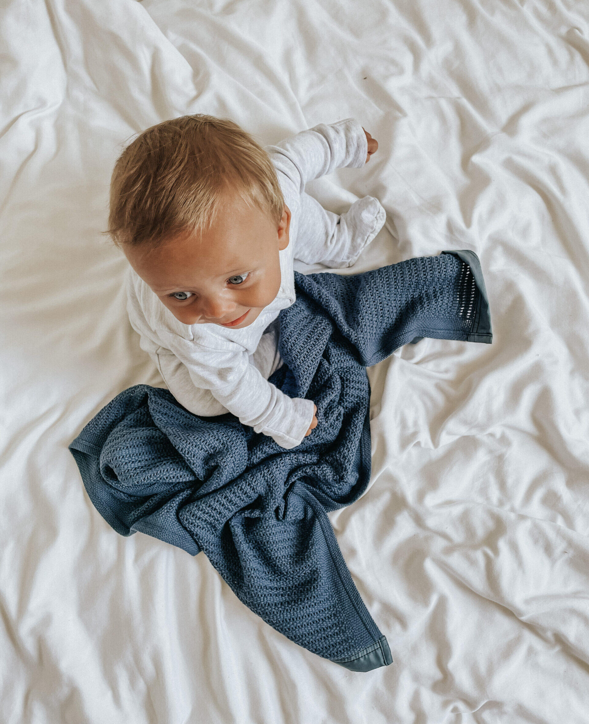 cellular baby blanket organic cotton 'midnight storm'. blankei