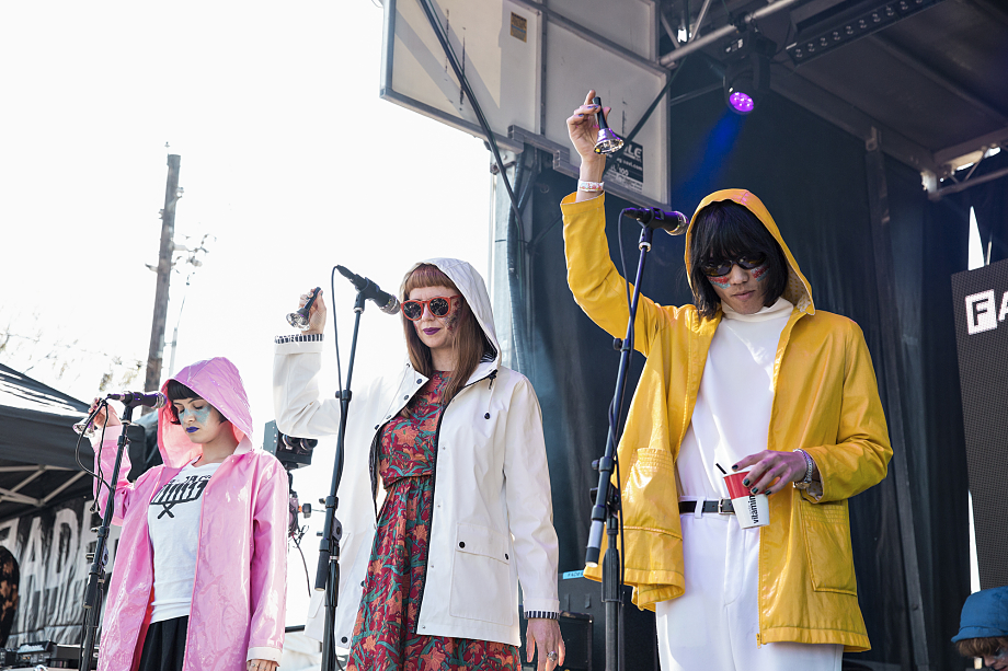 Superorganism - The Fader Fort-2