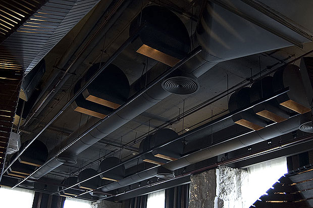 Home Ideas Using Exposed Ceilings | BlARROW