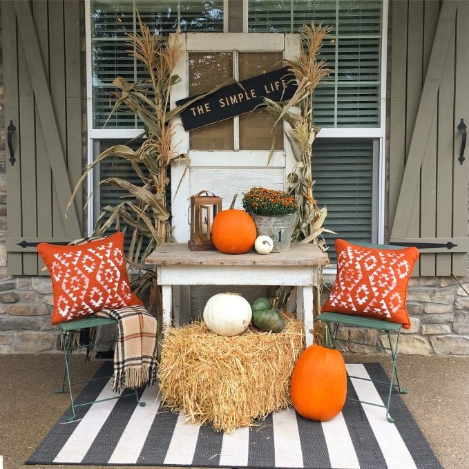 30+ DIY Fall Porch Decorating Ideas For The Prettiest Porch This Fall