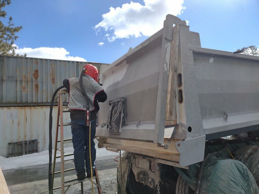 Blasting Dump Truck Body Blast Tech