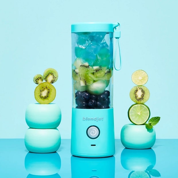 5 Best Portable Blenders Top Picks & Reviews [2022]