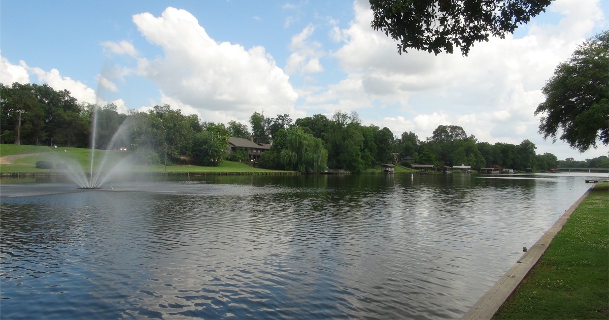 Cane River Lake Natchitoches, Louisiana Blend Radio & TV Magazine