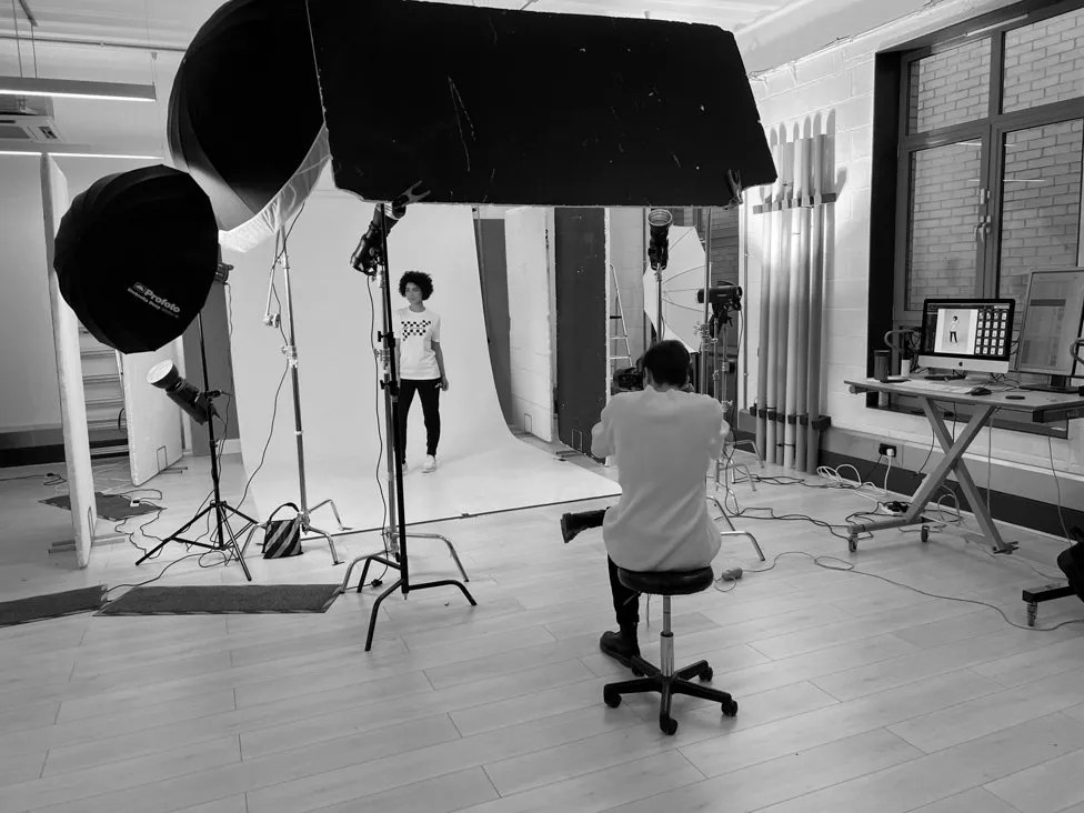 Affordable Photo Studio Hire in London 1500 sq. ft. Blend Studios