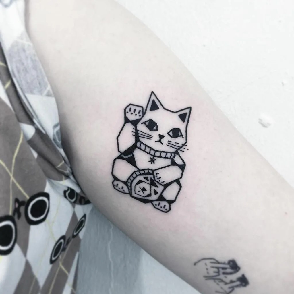 Maneki Neko Tattoo Meaning - Blendup Tattoo Meanings 1024_x_1024_webp