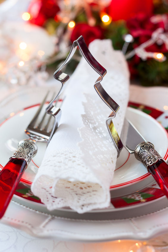 Eleven Charming Ways To Use Cookie Cutters This Christmas