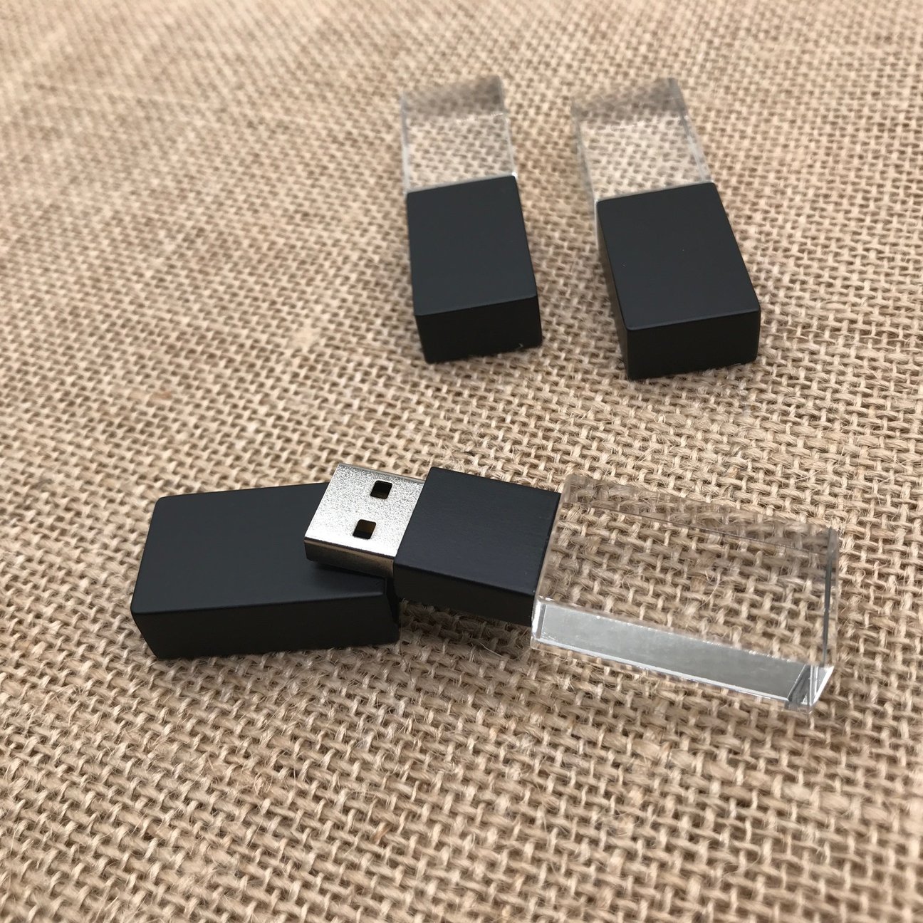 Black Crystal USB Blest