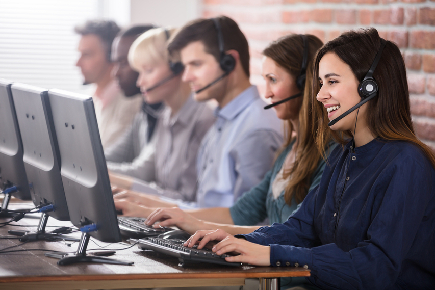 Why SMBs Should Outsource Tech Support Bleuwire
