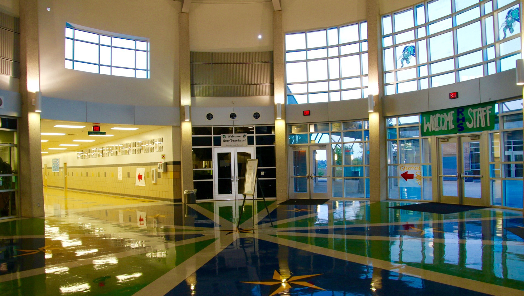 RUDDER HIGH SCHOOL BLGY Architecture