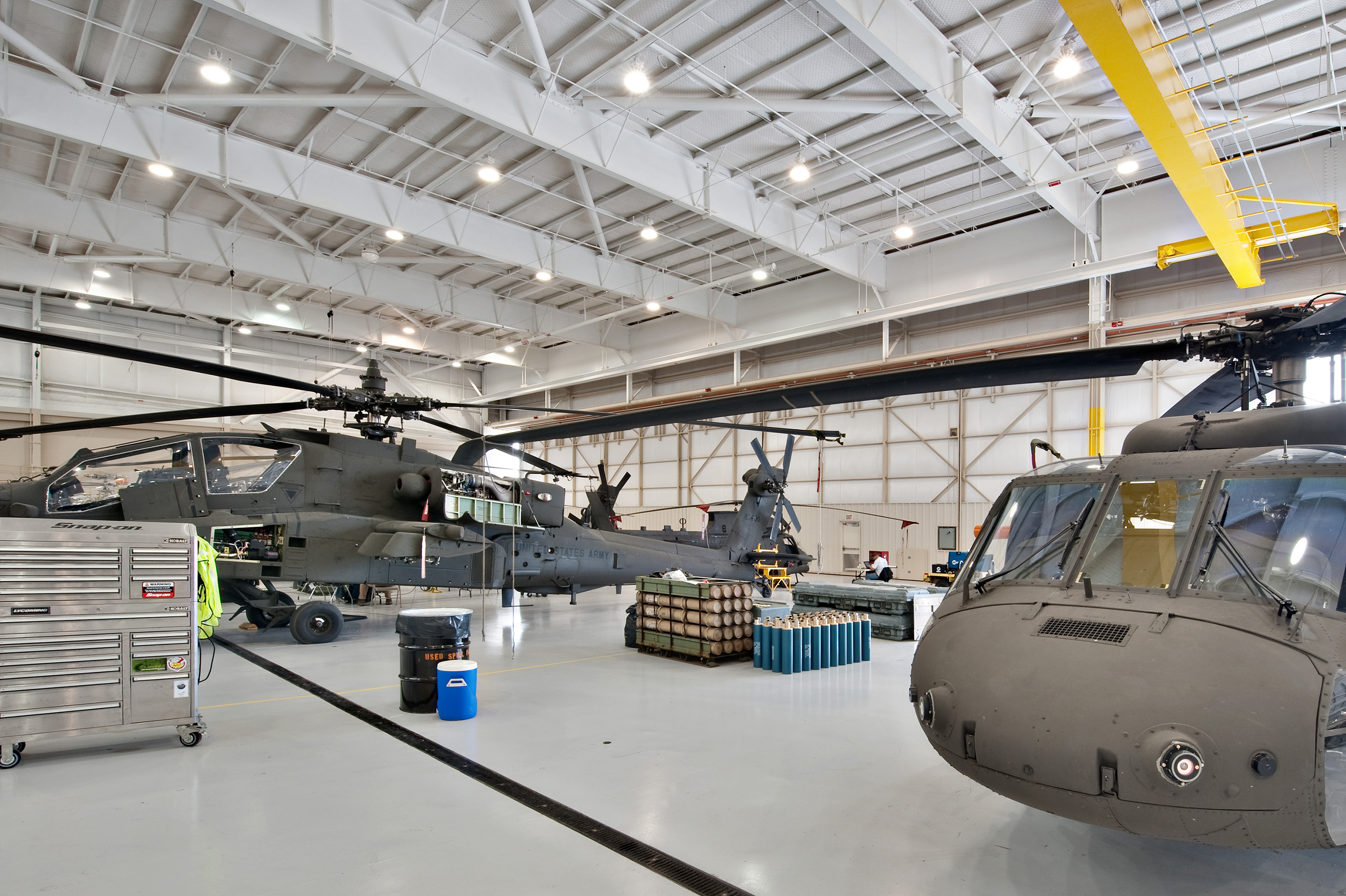 Rotary Wing Center Headquarters & Hangar Facility BL Harbert