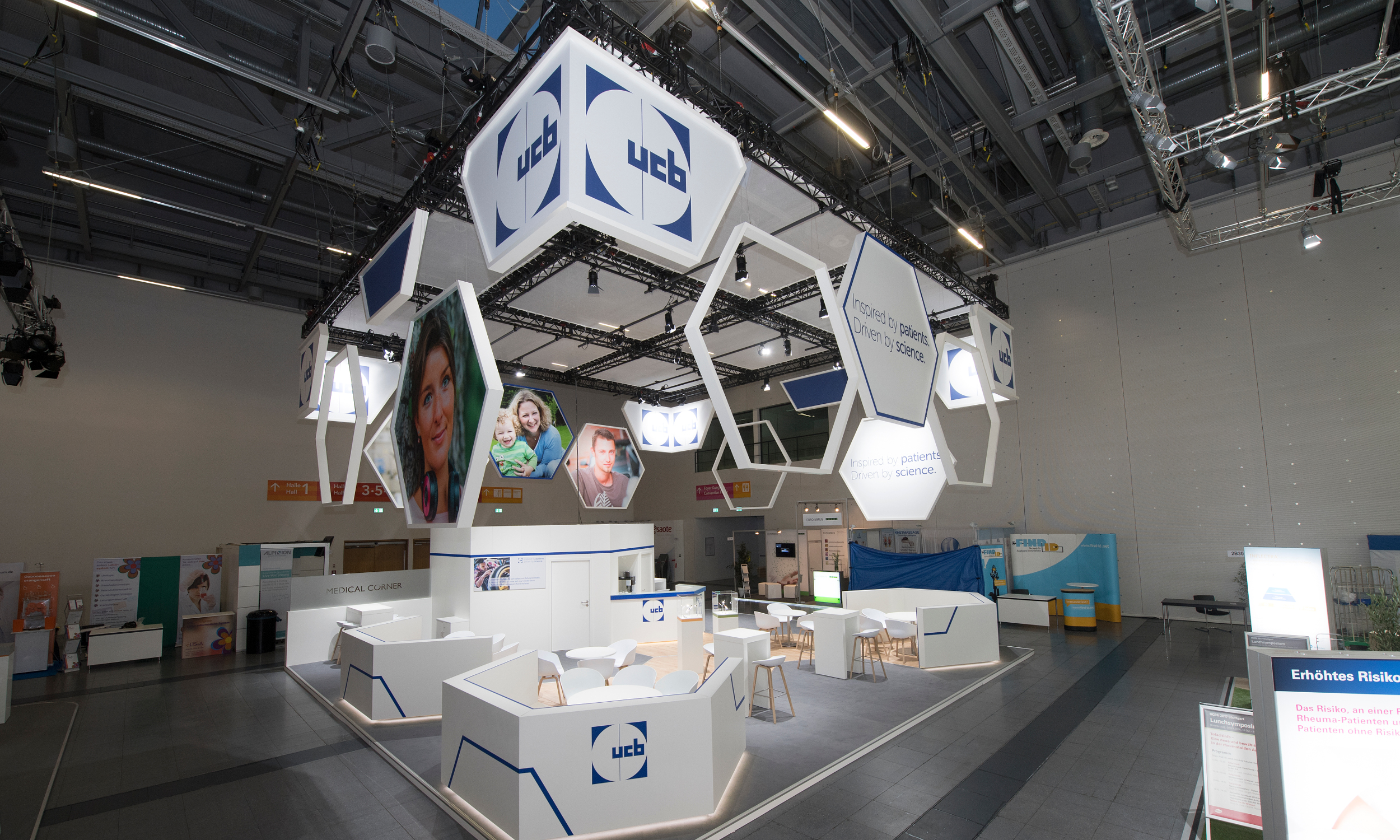 UCB Pharma Blickfang Messebau GmbH