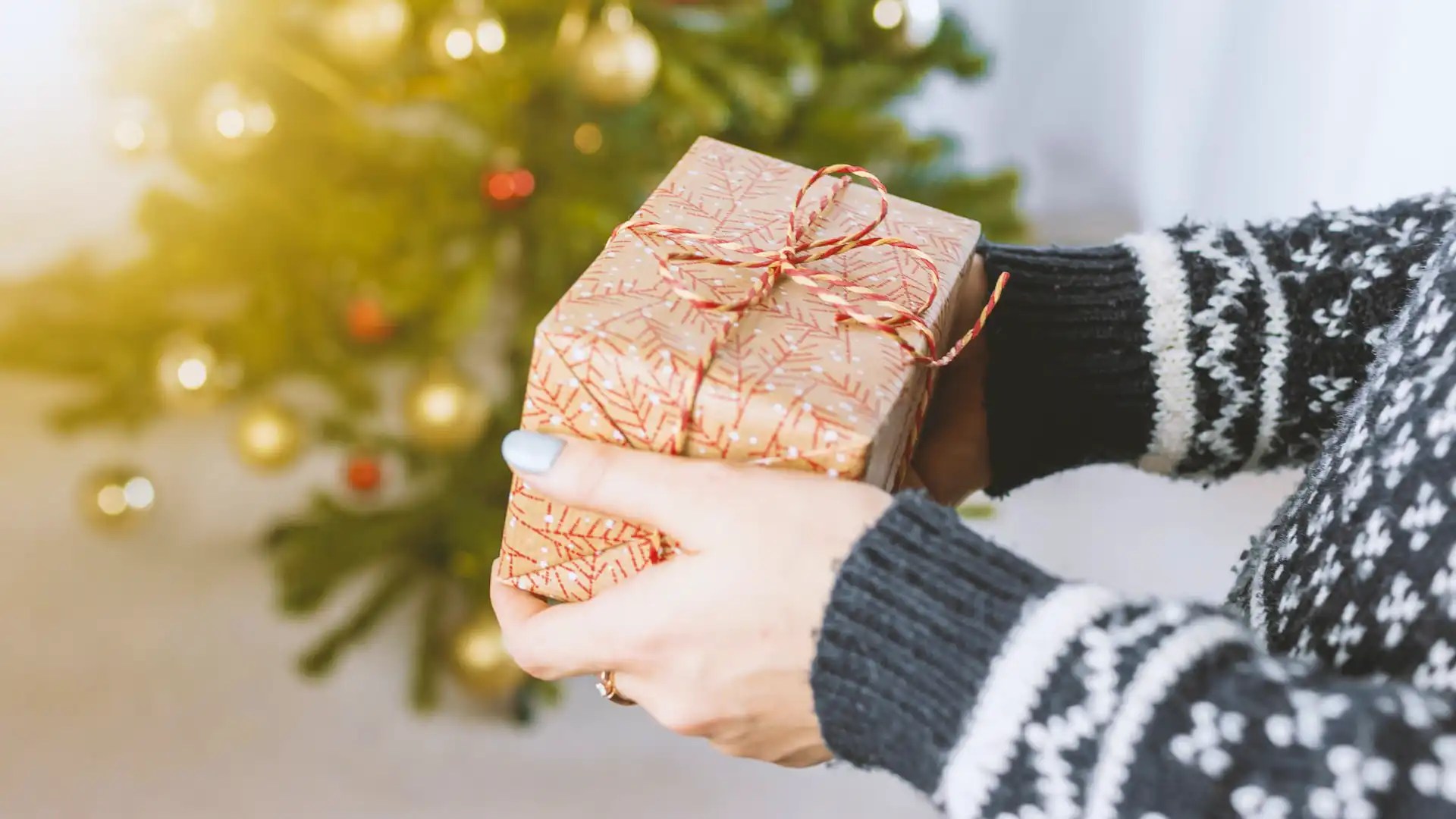 11 Holiday Gift Exchange Theme Ideas for Festive Fun BlissLights