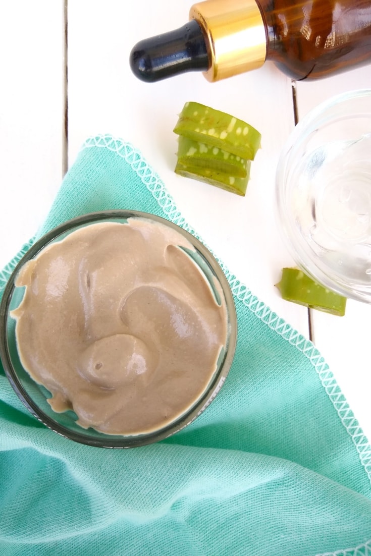 Top 3 DIY Aloe Vera Gel Face Mask For Glowing Skin BlissOnly