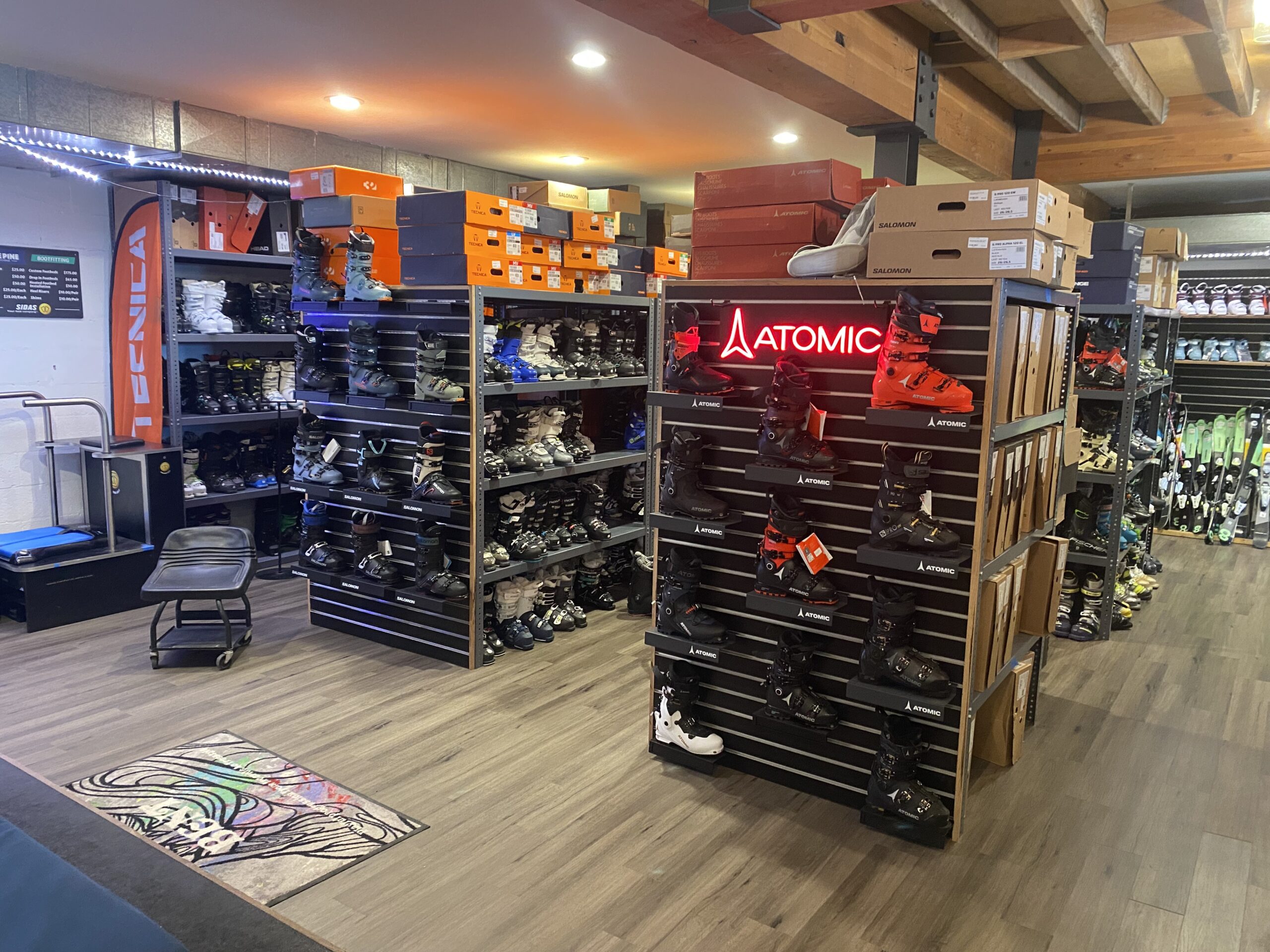 Lone Pine Gear Exchange Blister