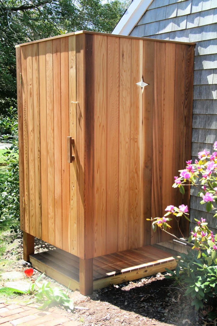 30 Outdoor Shower Ideas For Backyard to DIY This Summer Blitsy