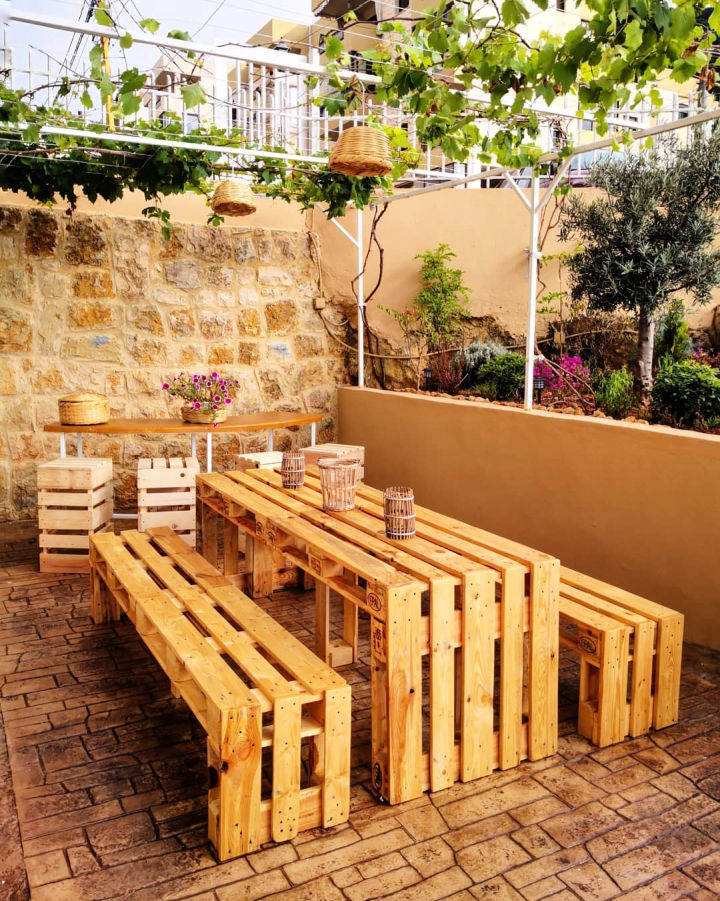 40 Simple Wood Pallet Table Plans and Ideas to DIY Blitsy